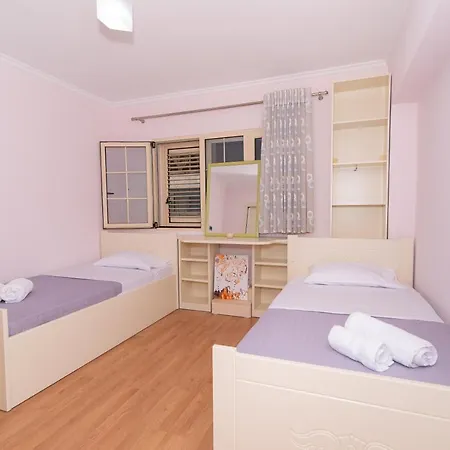 Apartment Exclusive *